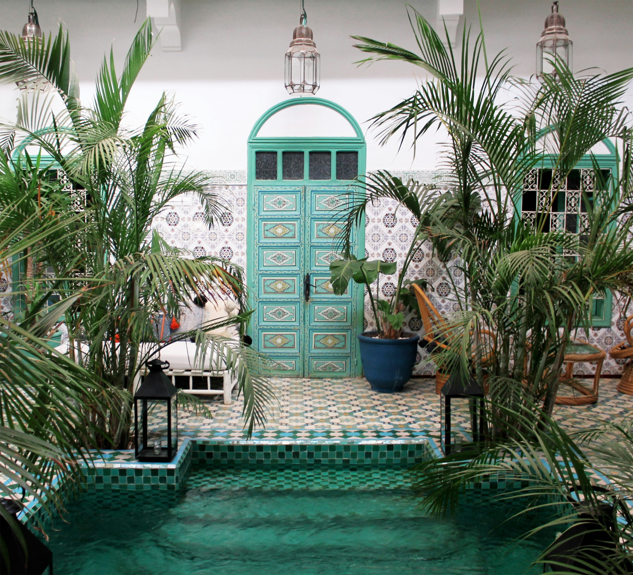 Luxury Hotels Marrakech vs Boutique Riads: Where Should You Stay?